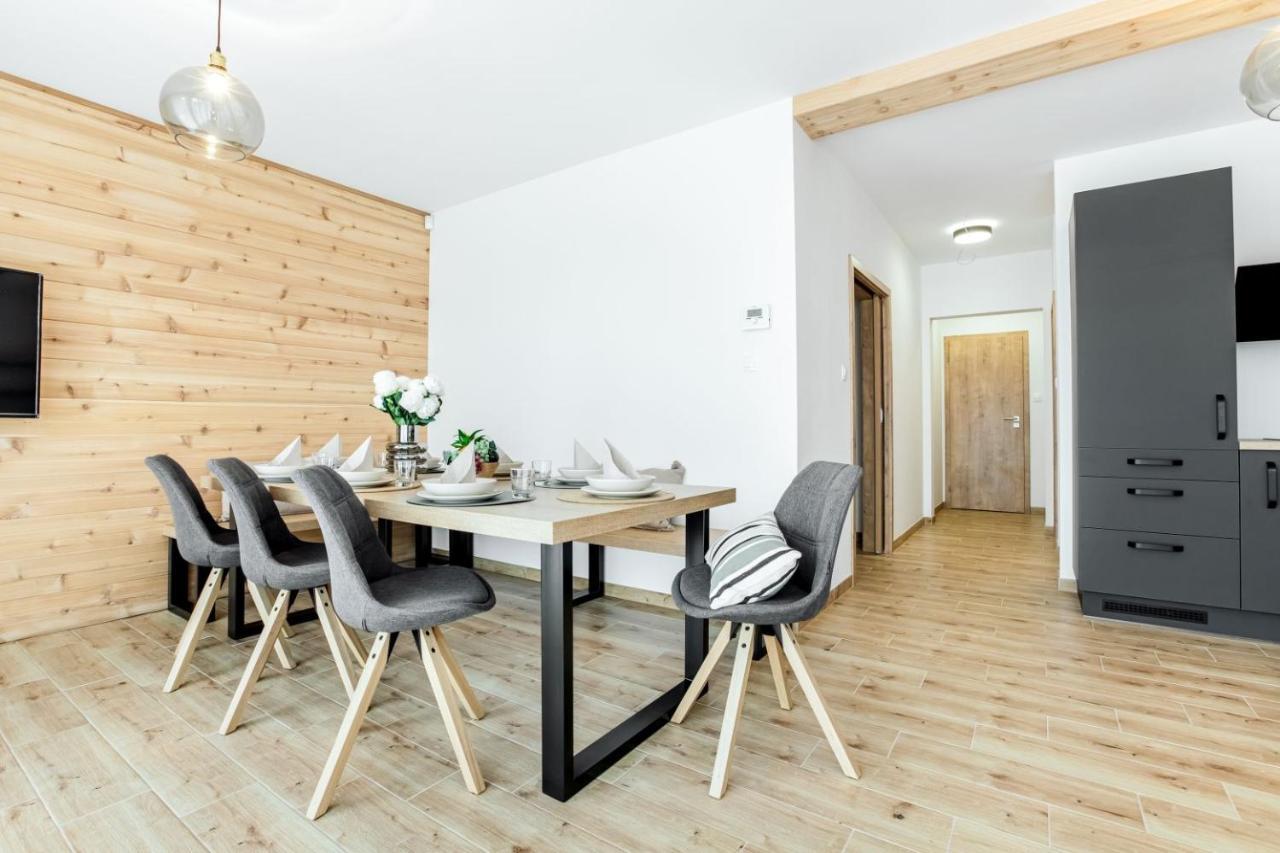 Apartmány Karlovy Dvory Horní Planá Esterno foto