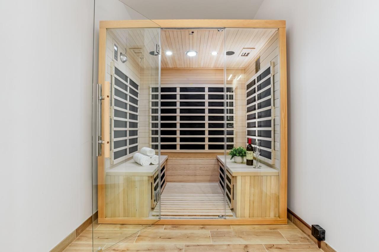 Apartmány Karlovy Dvory Horní Planá Esterno foto