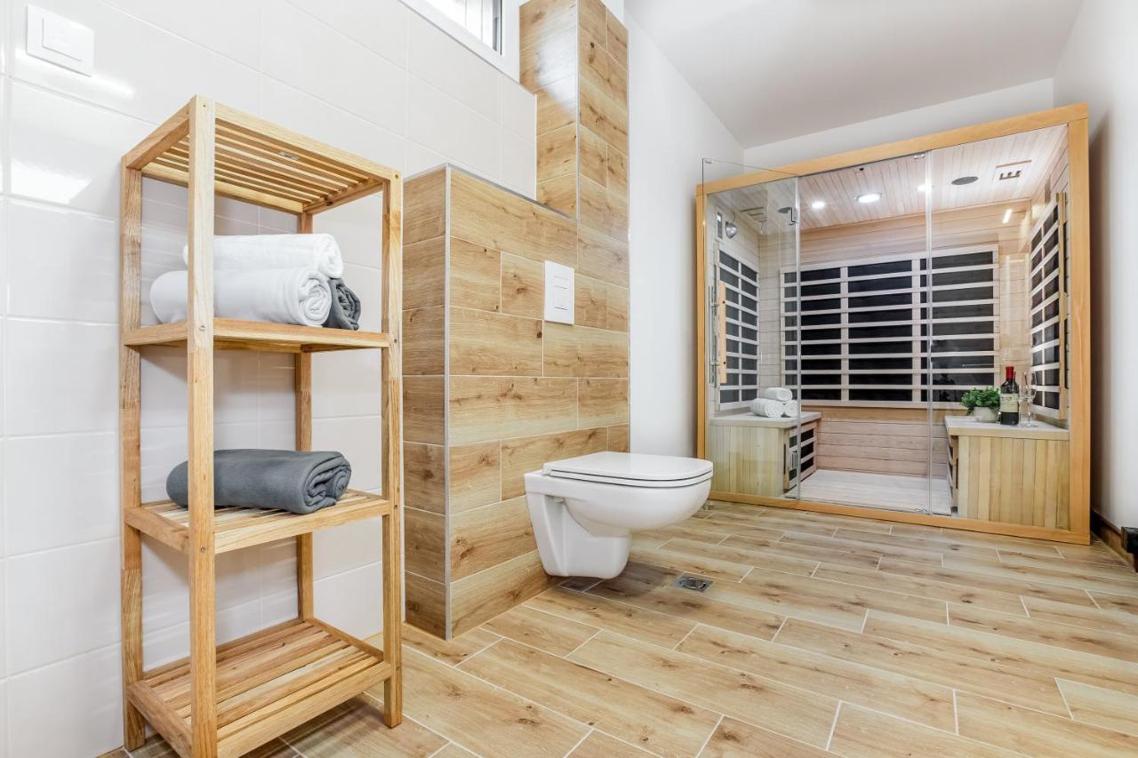 Apartmány Karlovy Dvory Horní Planá Esterno foto