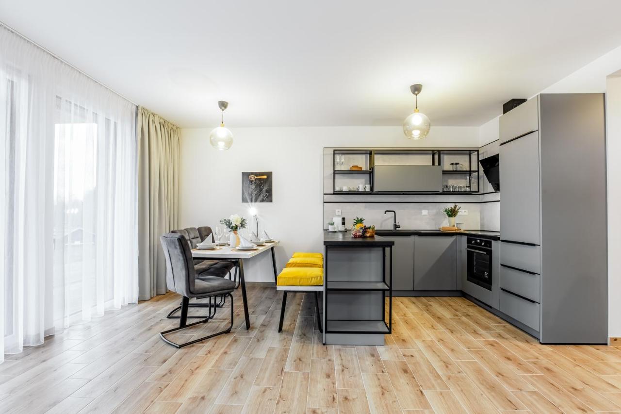 Apartmány Karlovy Dvory Horní Planá Esterno foto